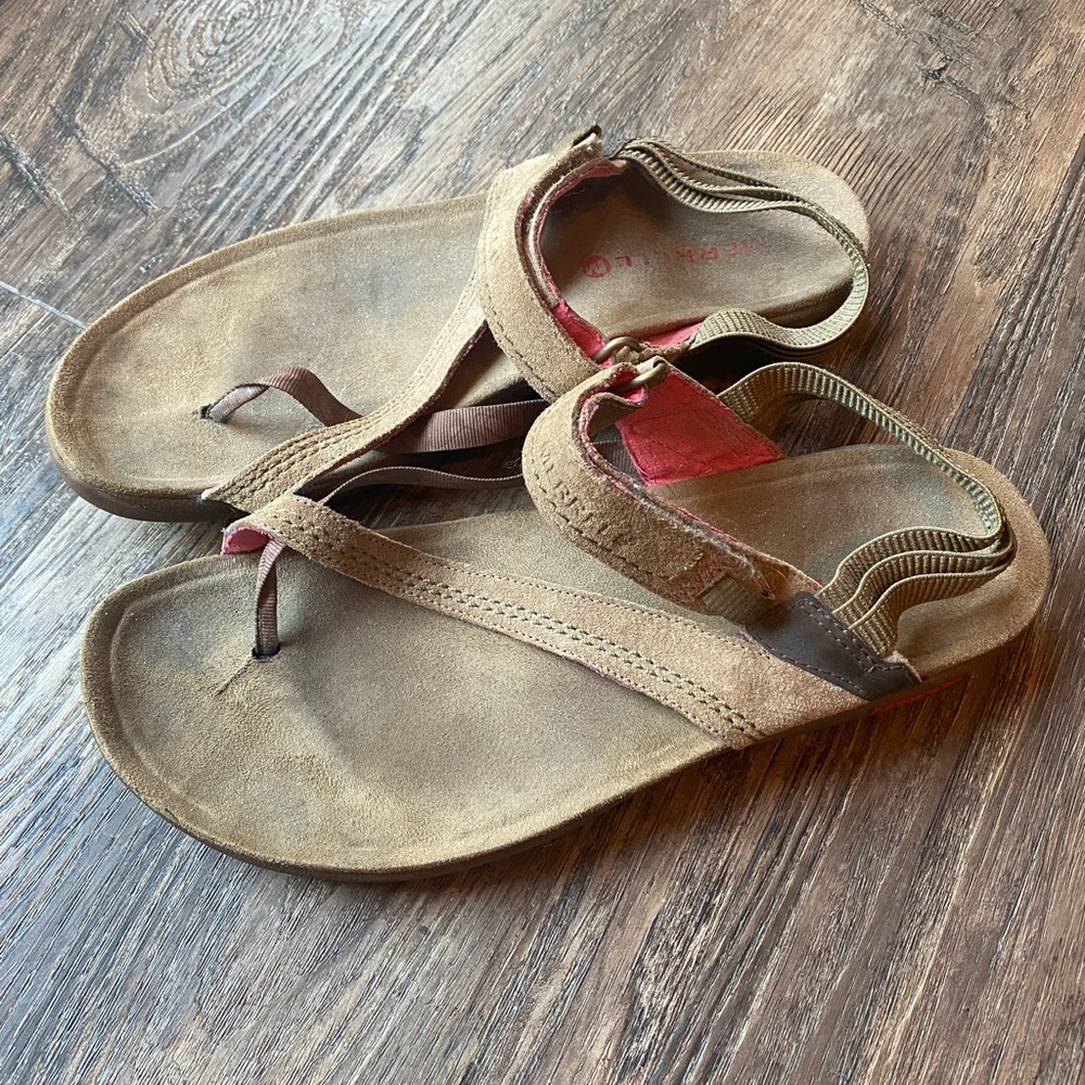 Merrell Kangaroo Performance Sandals sz 10